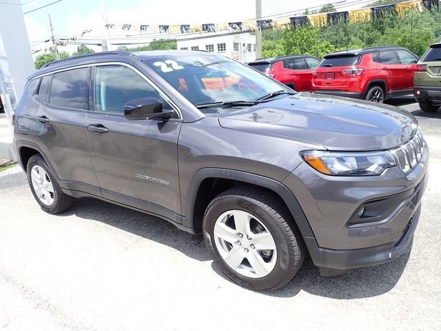 Used 2022 Jeep Compass Latitude w/ Convenience Group AWD/4WD image 9