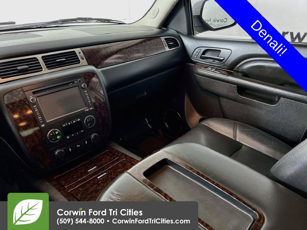 Used 2012 GMC Yukon Denali AWD/4WD image 28