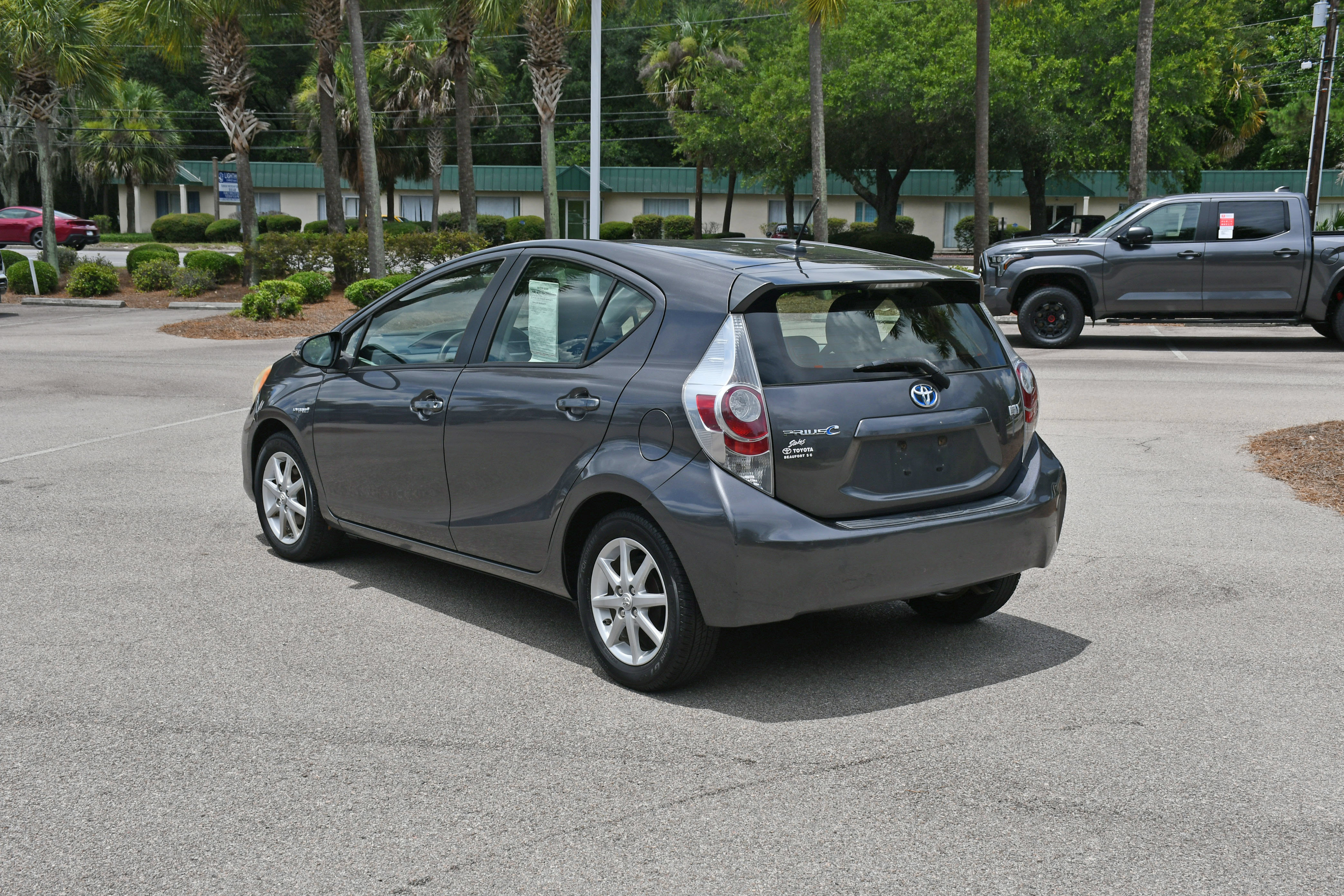 Used 2013 Toyota Prius C Three FWD image 4
