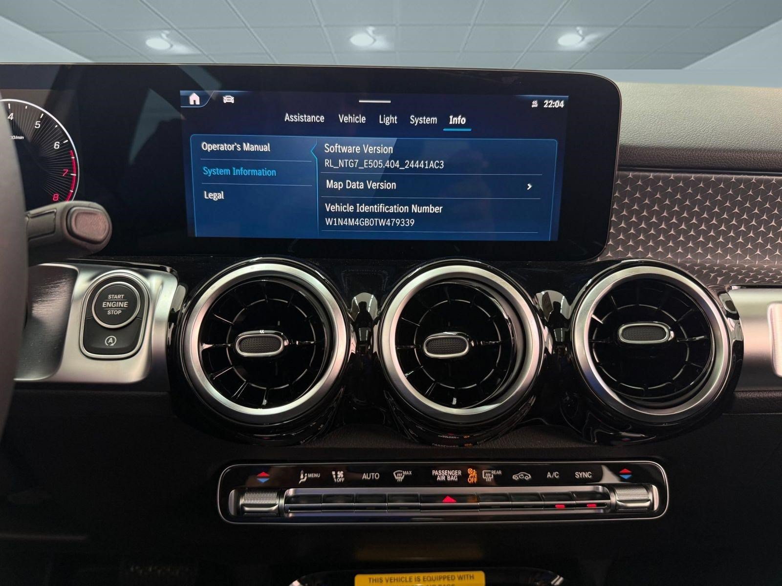 New 2026 Mercedes-Benz GLB 250 image 16