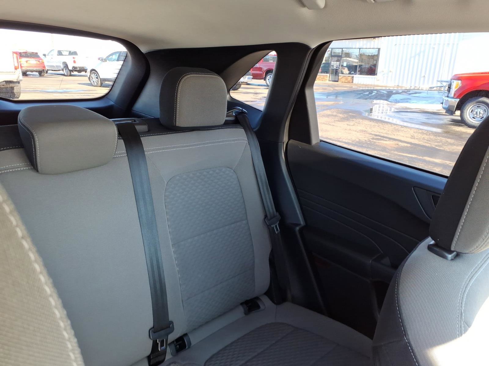 Used 2022 Ford Escape SE w/ SE Sport Appearance Package image 10