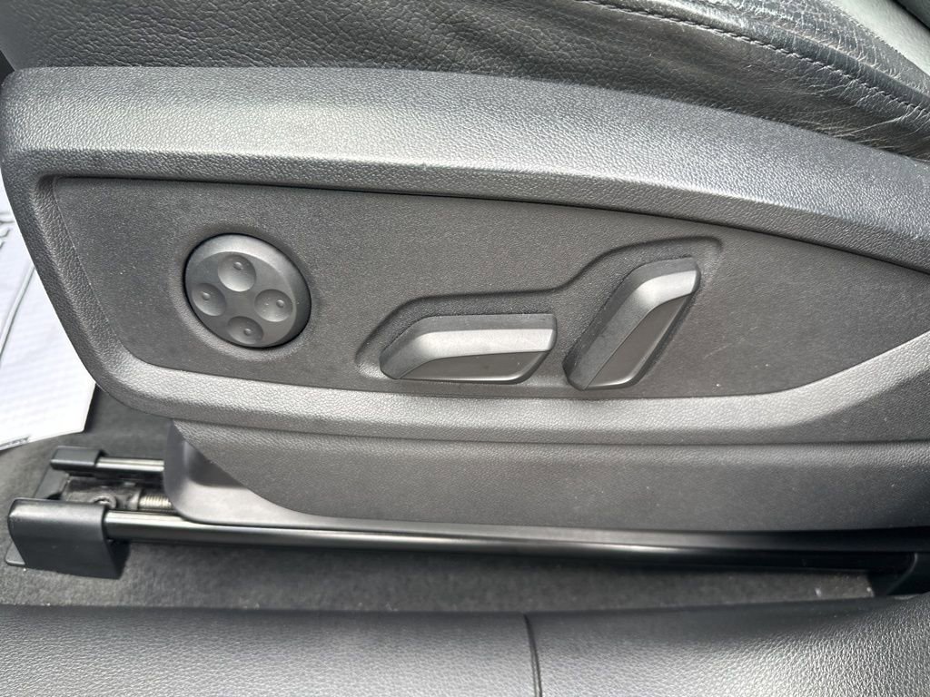 Used 2018 Audi Q5 2.0T Premium Plus AWD/4WD image 19