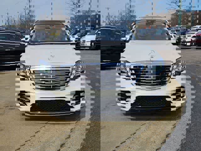 Used 2019 Mercedes-Benz S 560 S 560 image 4