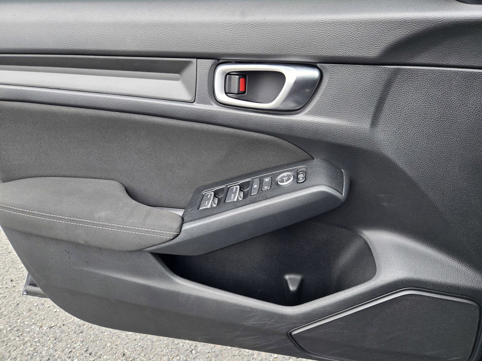 Used 2023 Honda Civic LX image 25