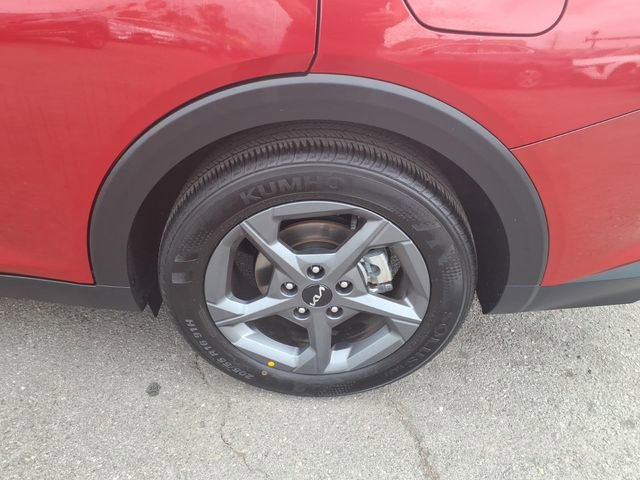 Used 2025 Kia K4 LXS image 7