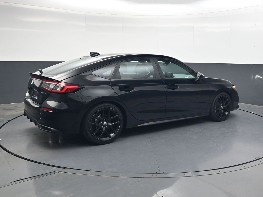 Used 2022 Honda Civic Sport image 4