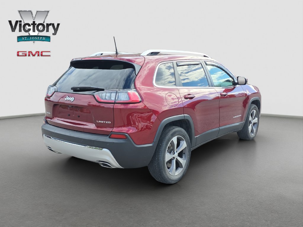 Used 2019 Jeep Cherokee Limited AWD/4WD image 18