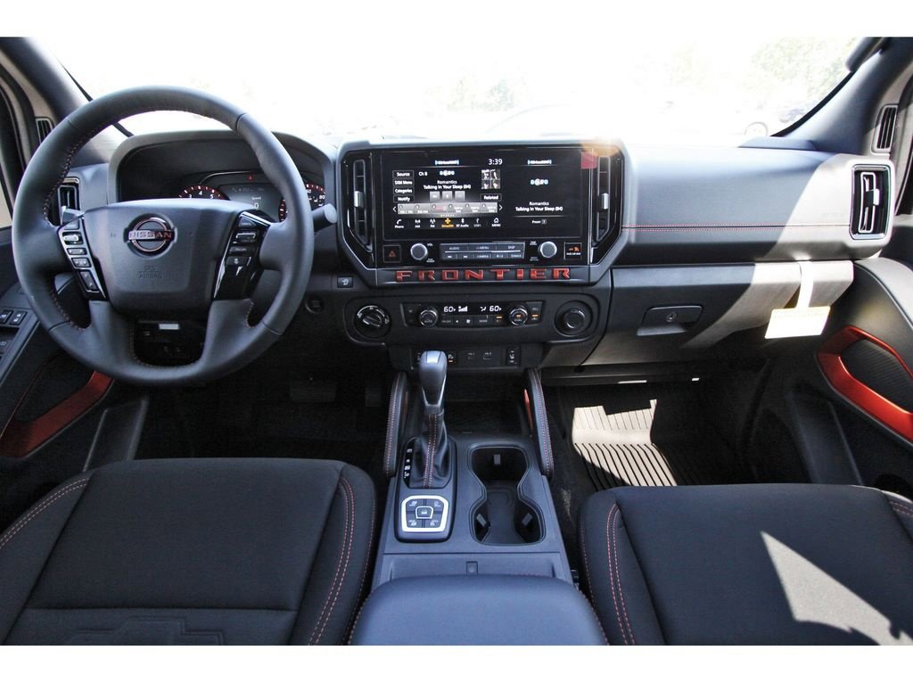 New 2026 Nissan Frontier PRO-4X w/ Pro-4x Convenience Package image 9