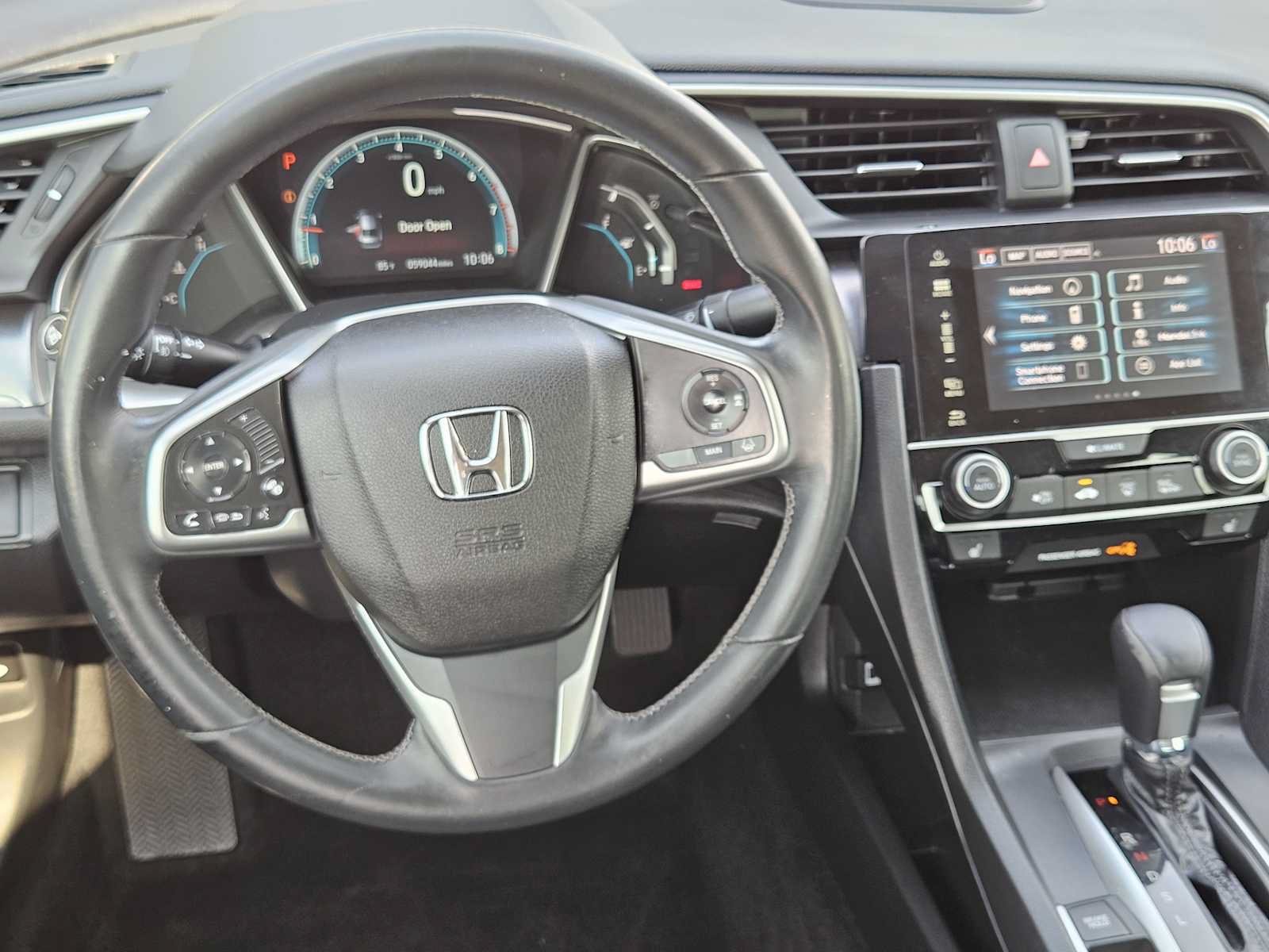 Used 2018 Honda Civic Touring image 27