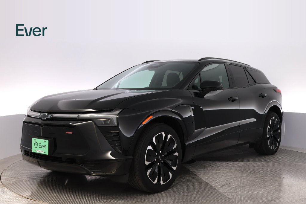 Used 2024 Chevrolet Blazer EV RS AWD/4WD image 2
