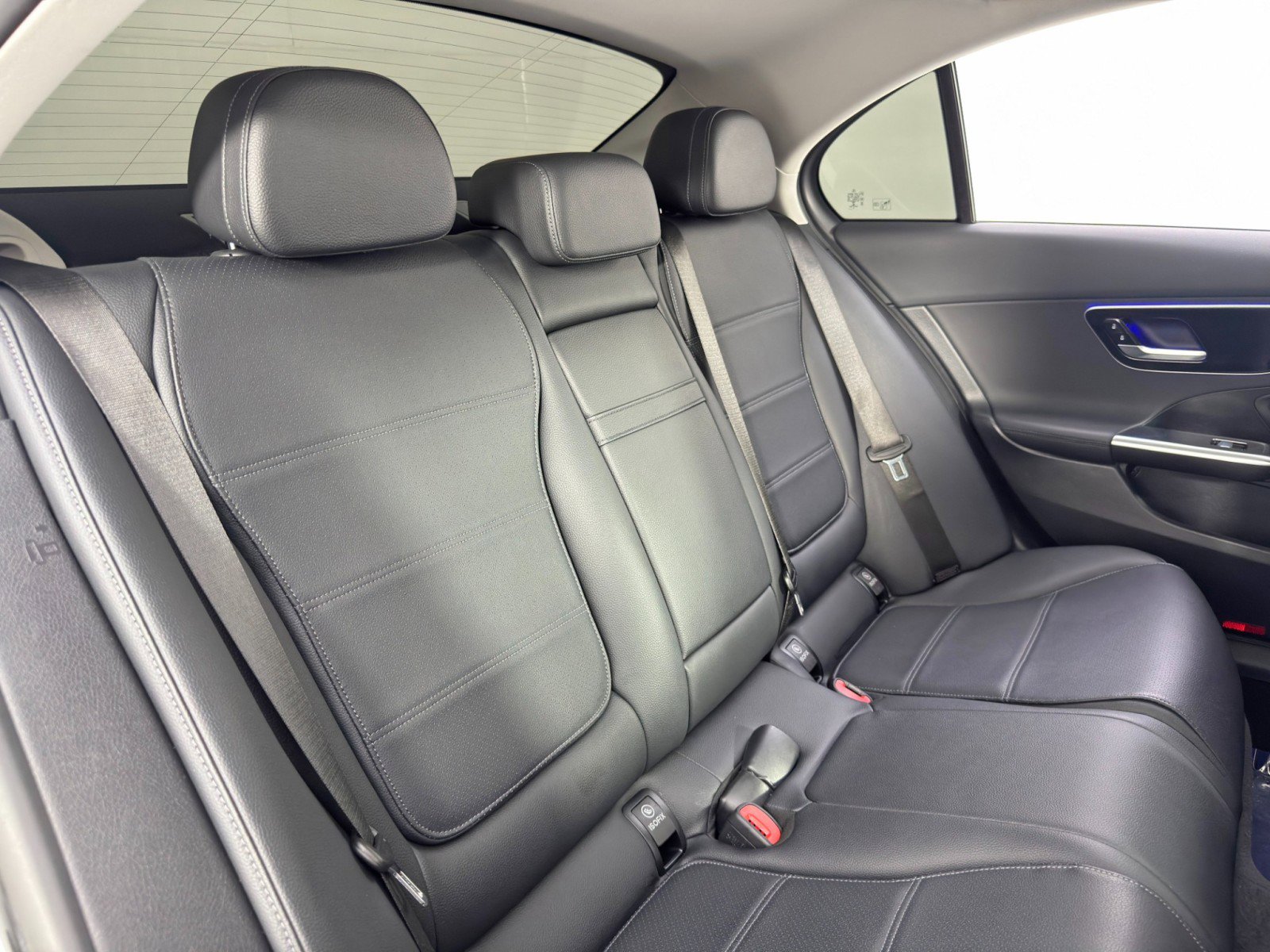 Used 2022 Mercedes-Benz C 300 Sedan image 38