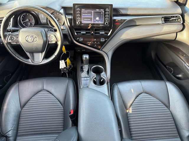 Used 2023 Toyota Camry SE FWD image 11