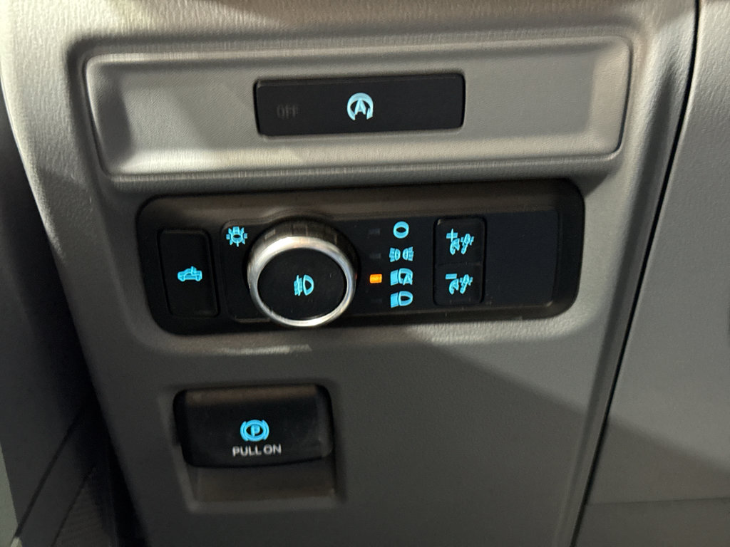 Used 2025 Ford F150 XLT w/ Equipment Group 301A Standard image 31