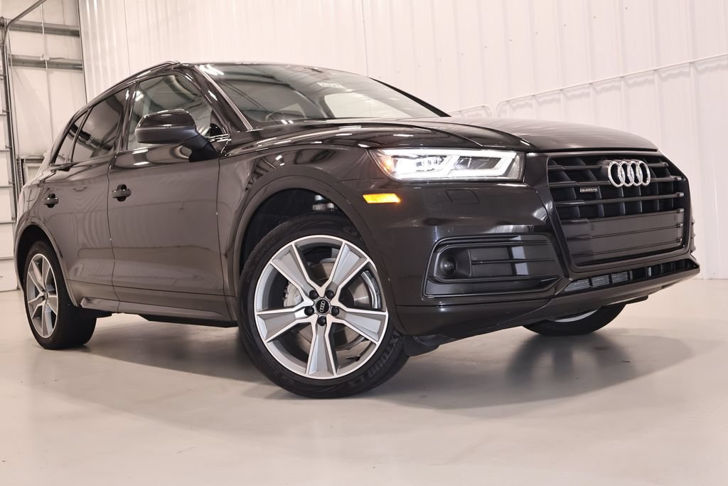 Used 2020 Audi Q5 2.0T Premium Plus w/ Premium Plus Package AWD/4WD image 40