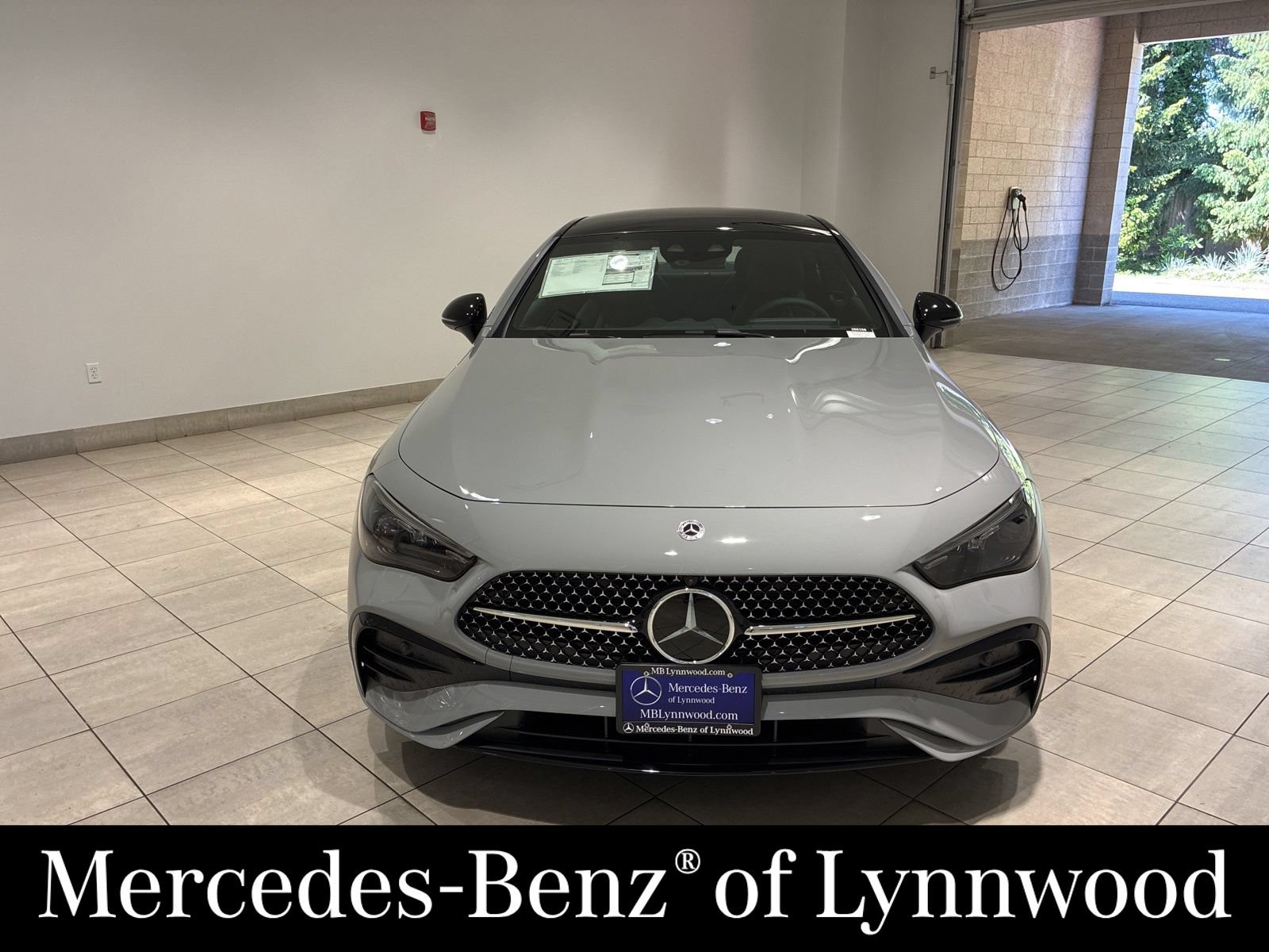 New 2026 Mercedes-Benz CLE 450 4MATIC Coupe image 2