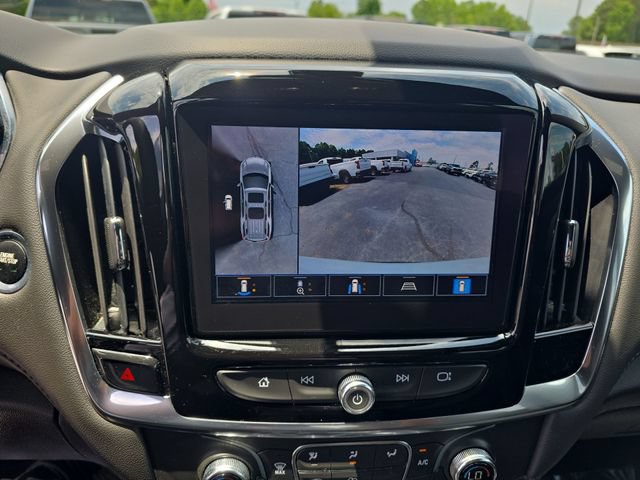 Used 2023 Chevrolet Traverse LT FWD image 25