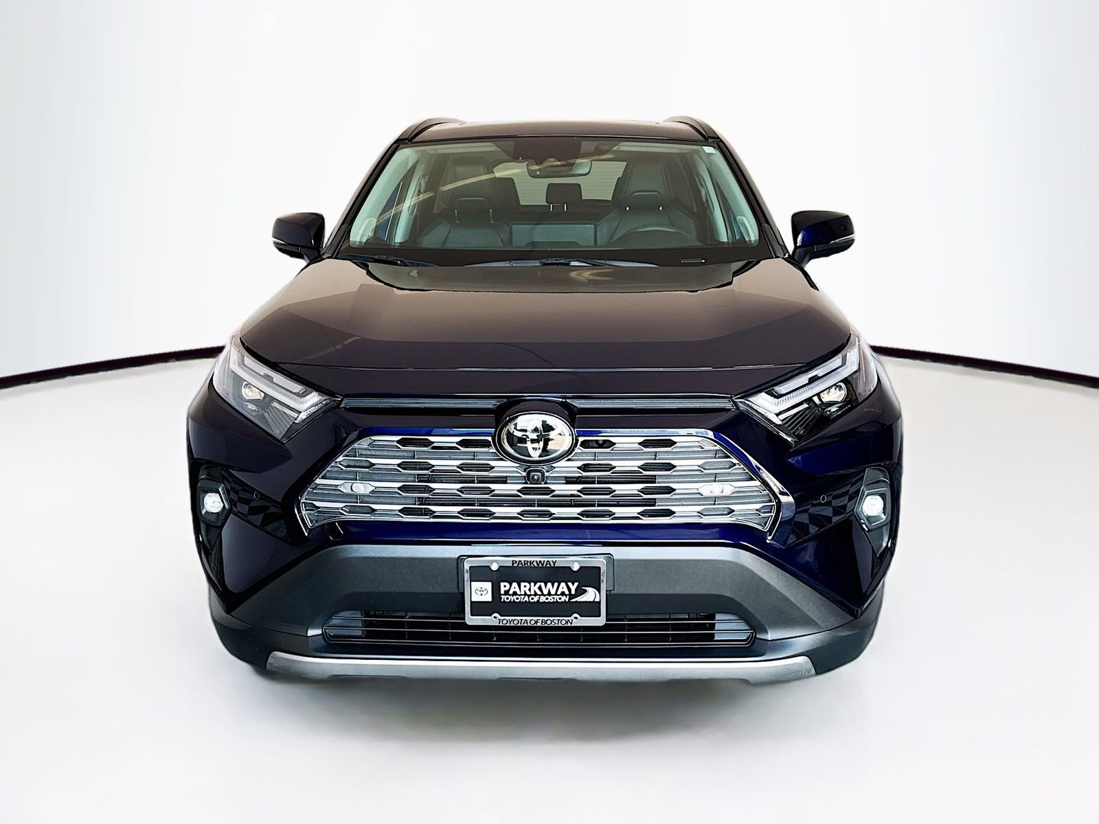 Used 2024 Toyota RAV4 Limited w/ Advanced Technology Package image 2