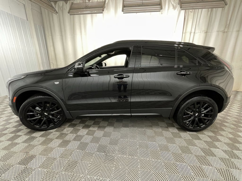 Certified 2023 Cadillac XT4 Sport w/ LPO, Onyx Lite Package image 17