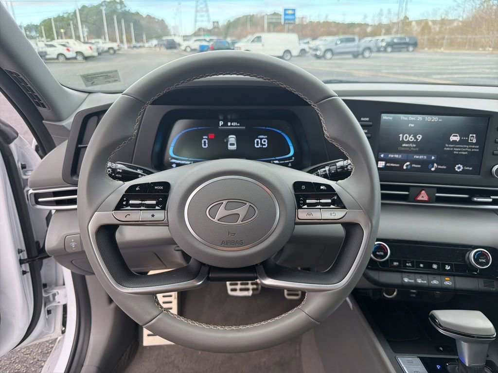 New 2025 Hyundai Elantra Sport image 15