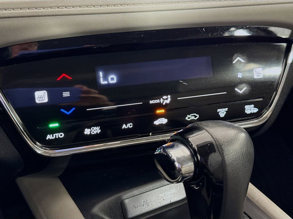 Used 2017 Honda HR-V EX-L image 16