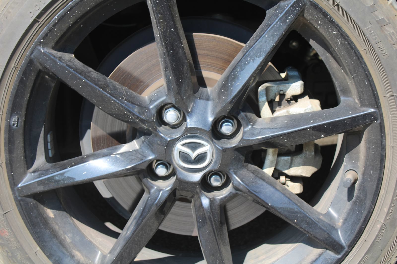 Used 2021 MAZDA MX-5 Miata RF Club RWD image 17
