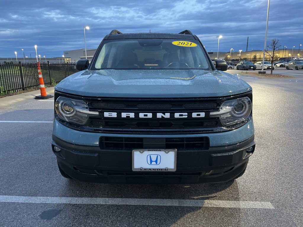 Used 2021 Ford Bronco Sport Outer Banks w/ Outer Banks Package image 2