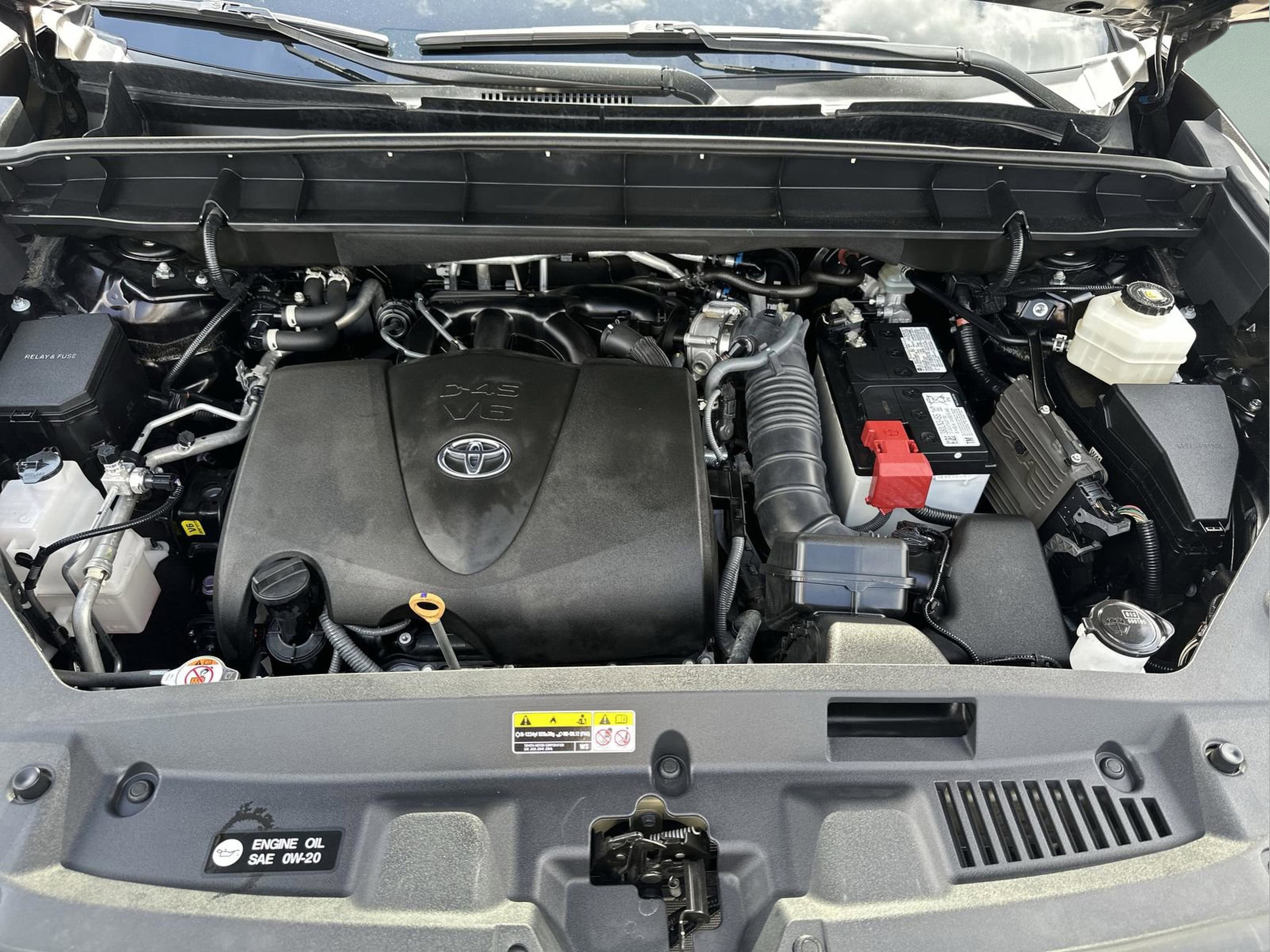 Used 2022 Toyota Highlander Limited image 22