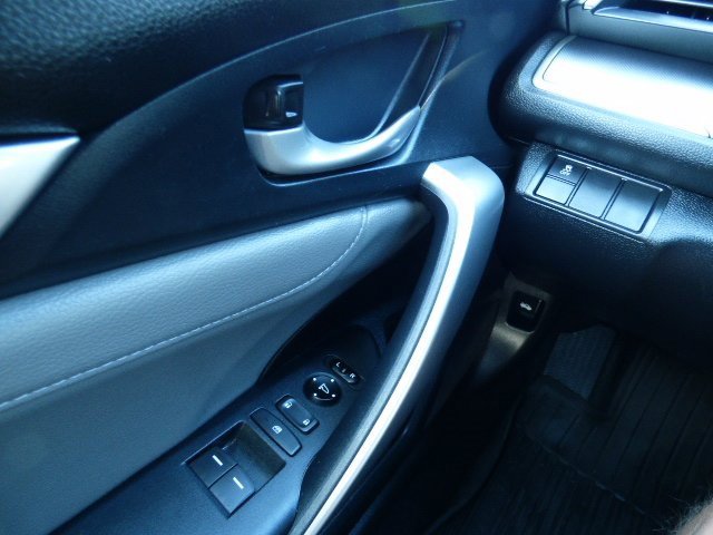 Used 2017 Honda Civic EX-L image 23