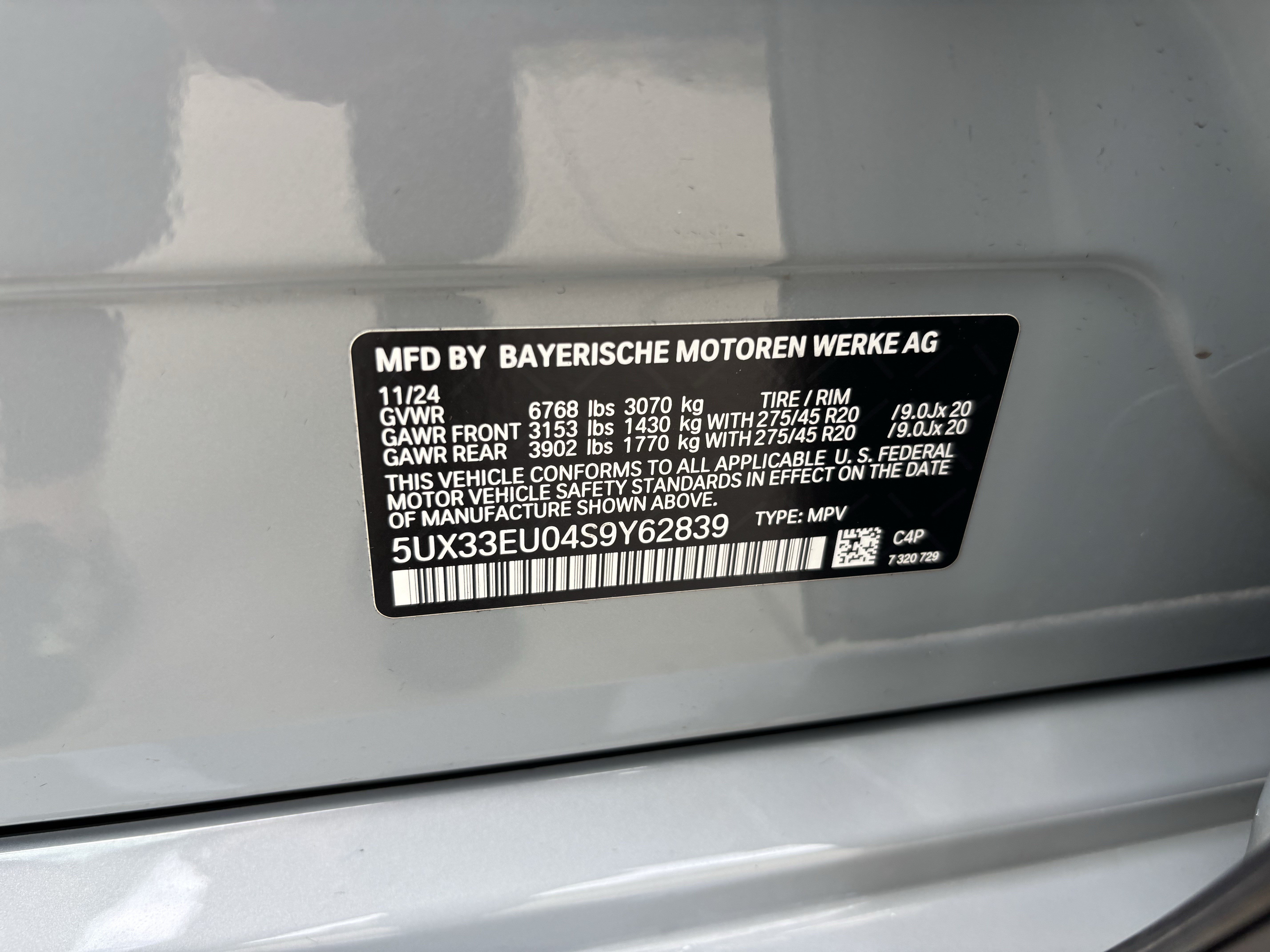 Certified 2025 BMW X5 M60i AWD/4WD image 37