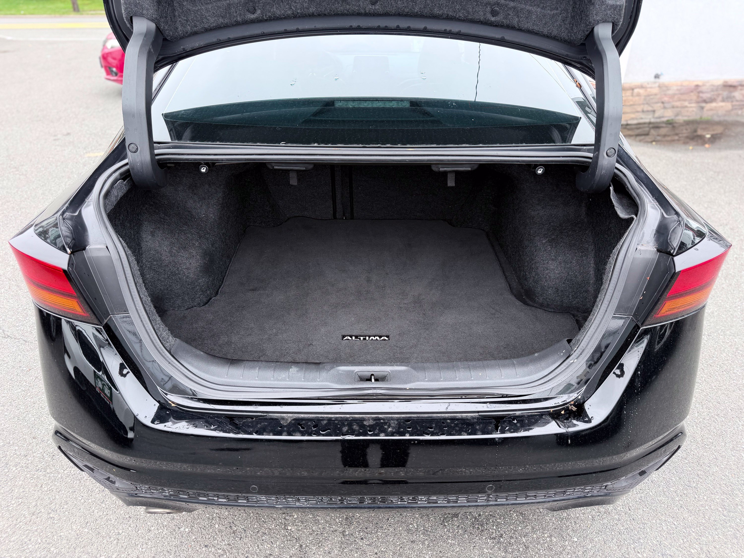 Used 2019 Nissan Altima 2.5 Platinum AWD/4WD image 10