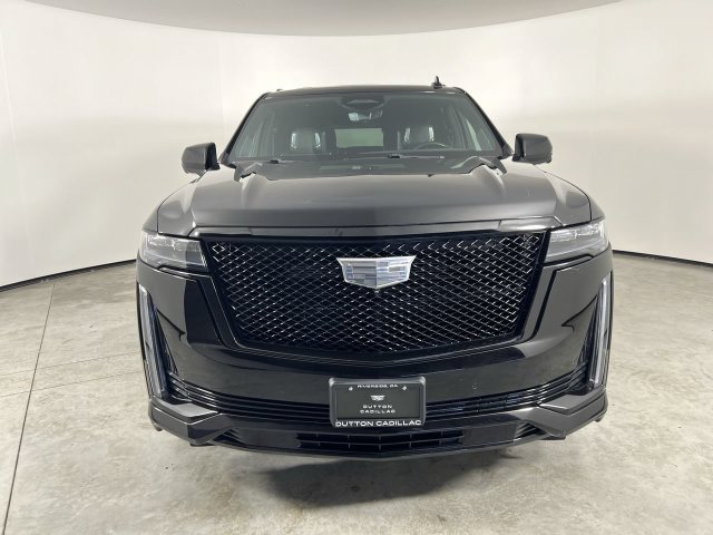 Certified 2024 Cadillac Escalade Sport Platinum w/ LPO, ONYX Package AWD/4WD image 3