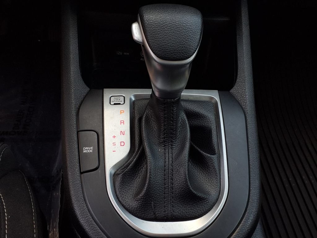 Used 2021 Kia Forte LXS FWD image 12