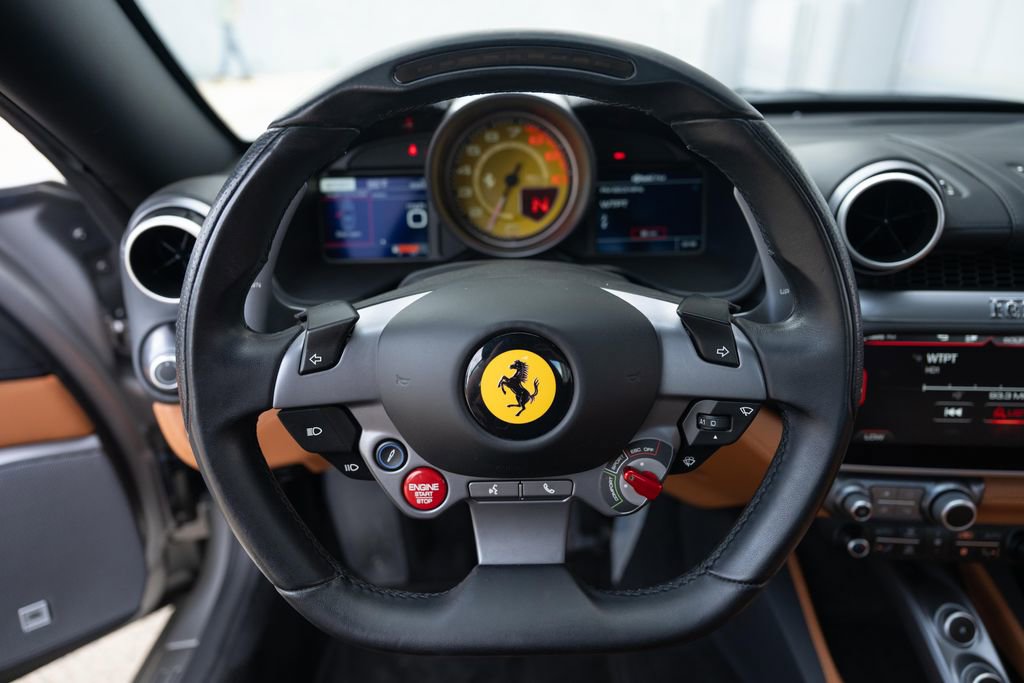 Certified 2019 Ferrari Portofino image 37
