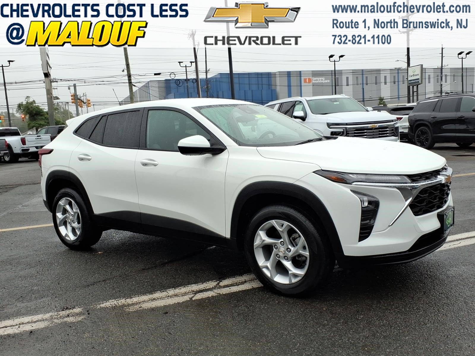 Certified 2024 Chevrolet Trax LS w/ LS Convenience Package FWD image 1