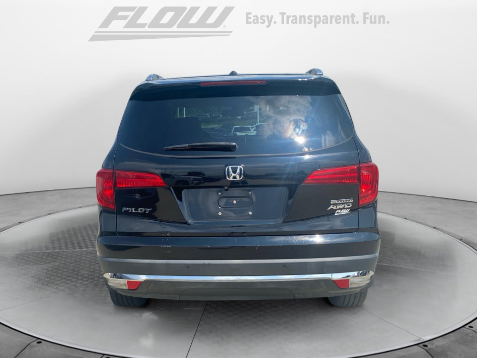 Used 2017 Honda Pilot Touring image 8