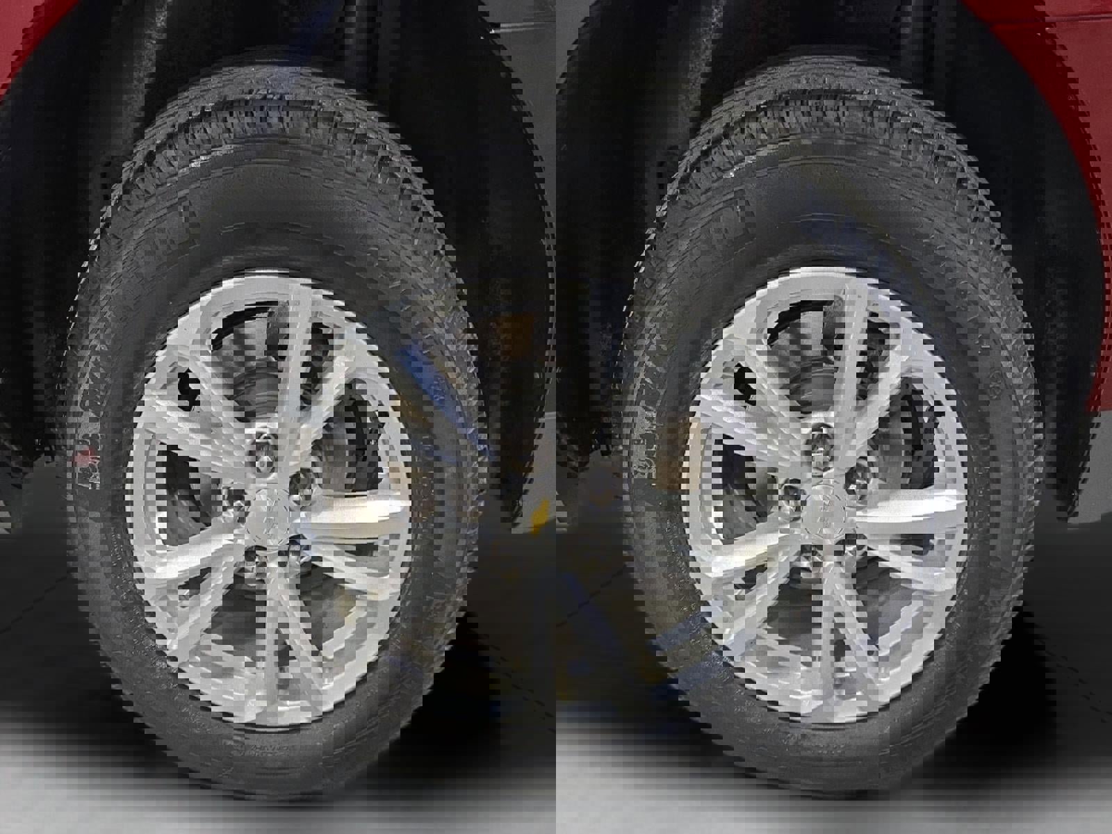 Used 2017 Chevrolet Equinox LT w/ Convenience Package image 20