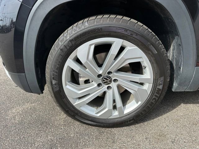 Used 2021 Volkswagen Atlas SE w/ Panoramic Sunroof Package image 9