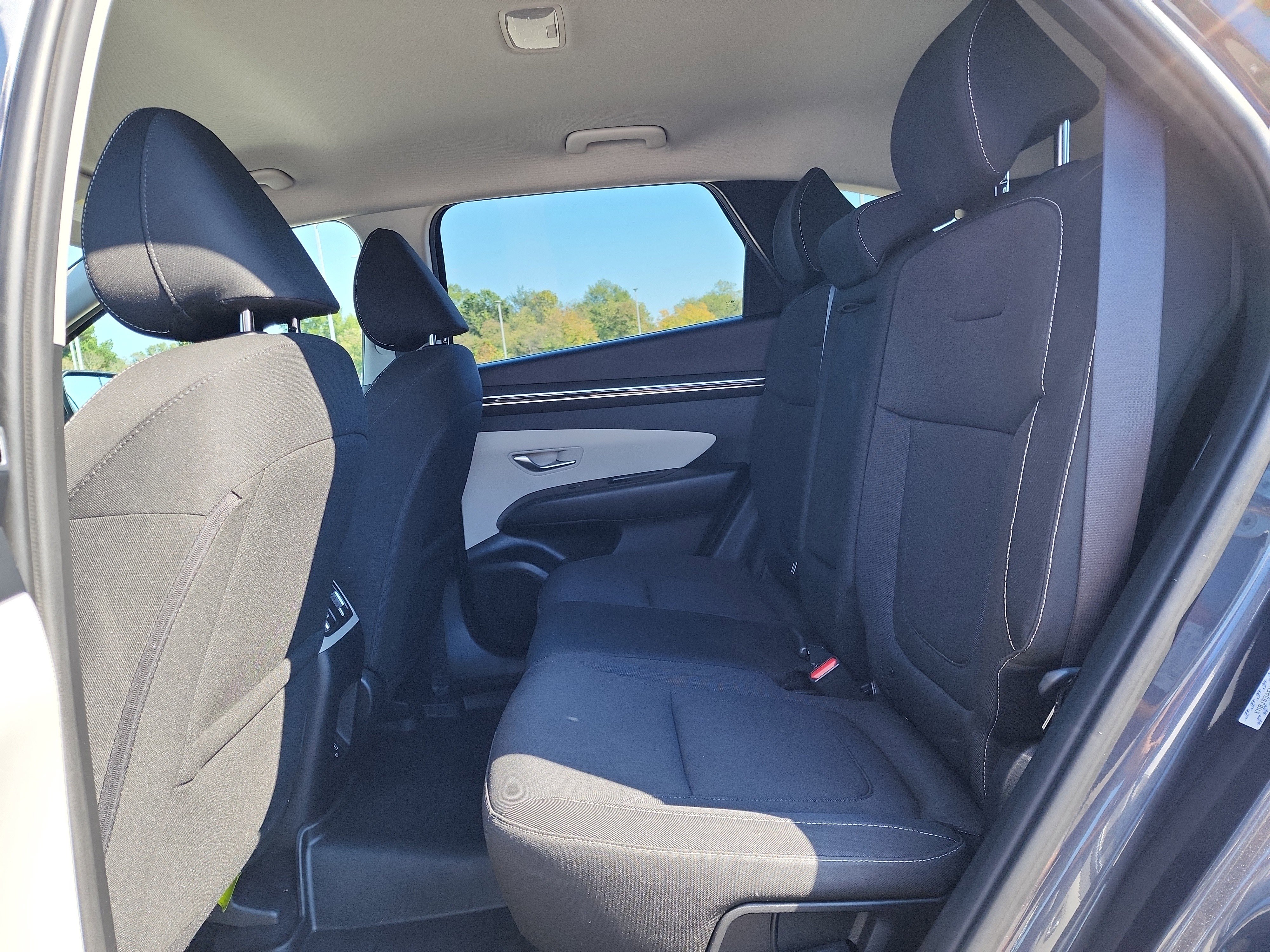 Used 2022 Hyundai Tucson SEL image 11