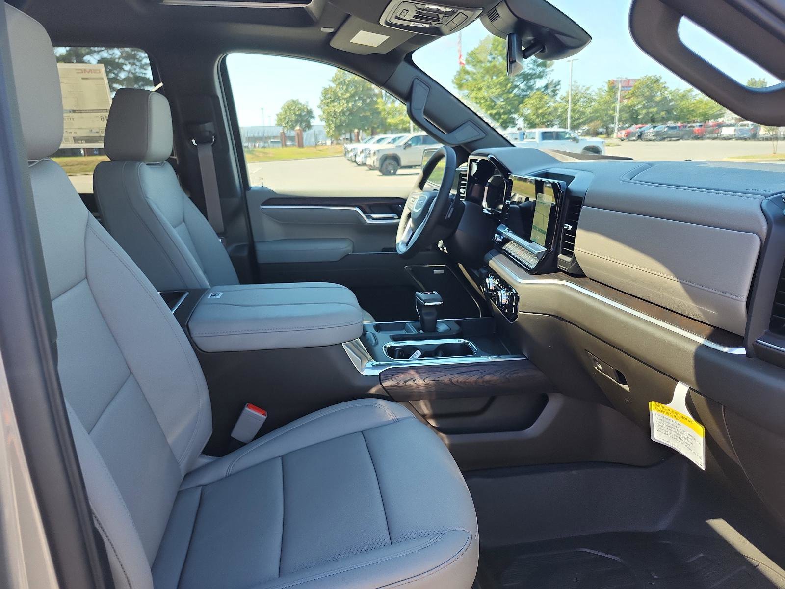 New 2026 GMC Sierra 1500 SLT w/ SLT Premium Plus Package image 8