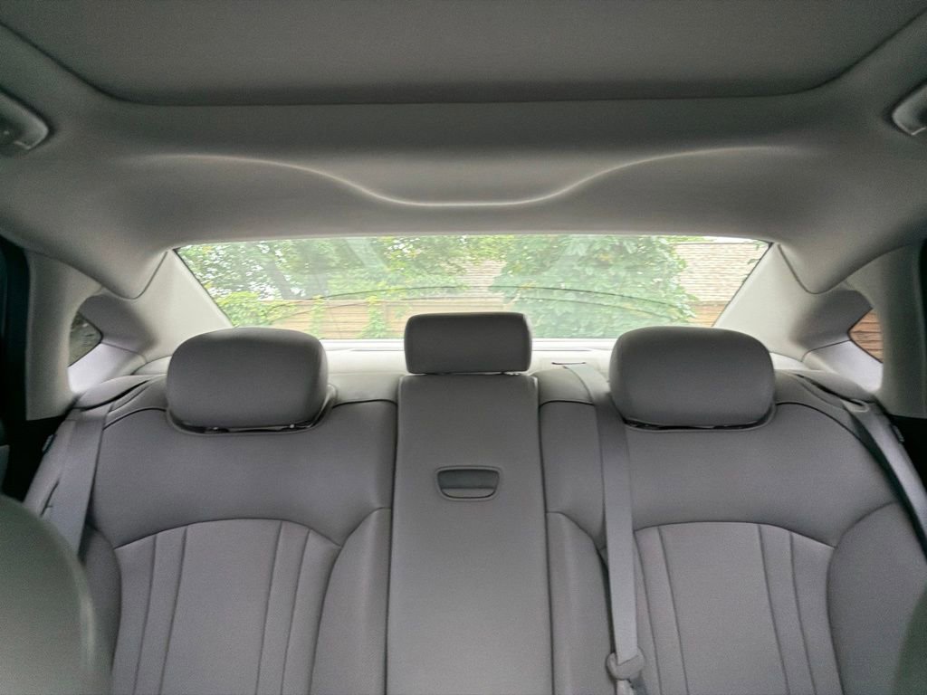 Used 2016 Hyundai Genesis 3.8 w/ Option Group 03 AWD/4WD image 29