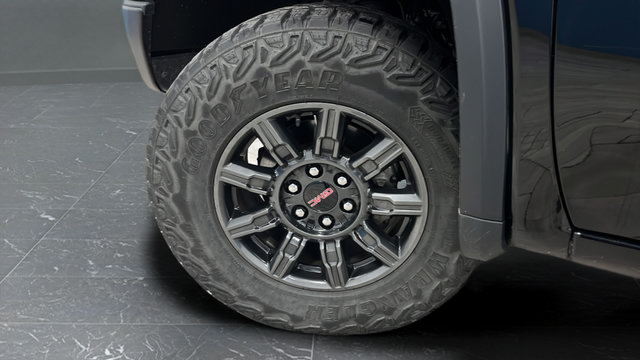 Used 2024 GMC Sierra 1500 AT4X AWD/4WD image 41