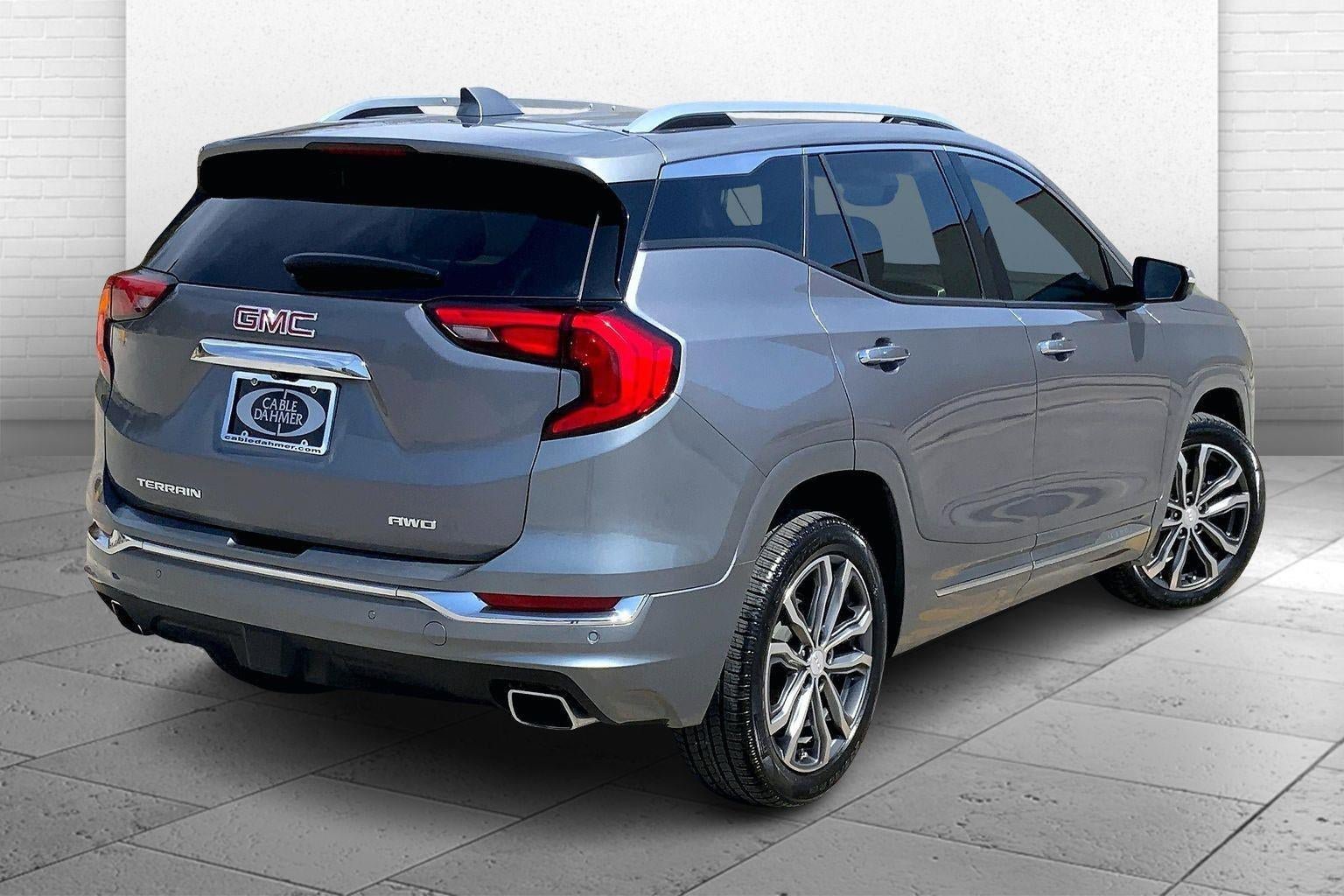 Used 2019 GMC Terrain Denali w/ Comfort Package AWD/4WD image 13