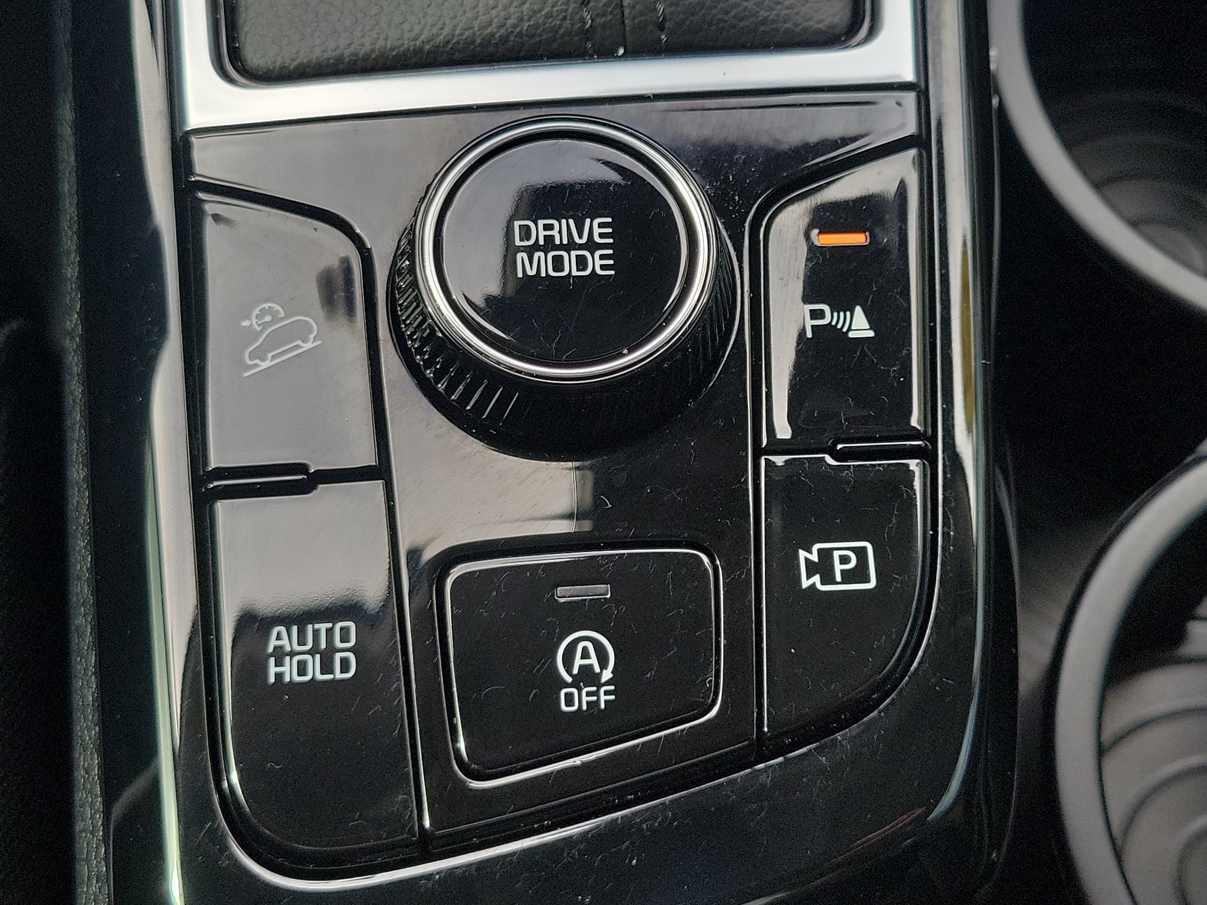 Used 2025 Kia Sportage EX w/ Premium Package FWD image 25
