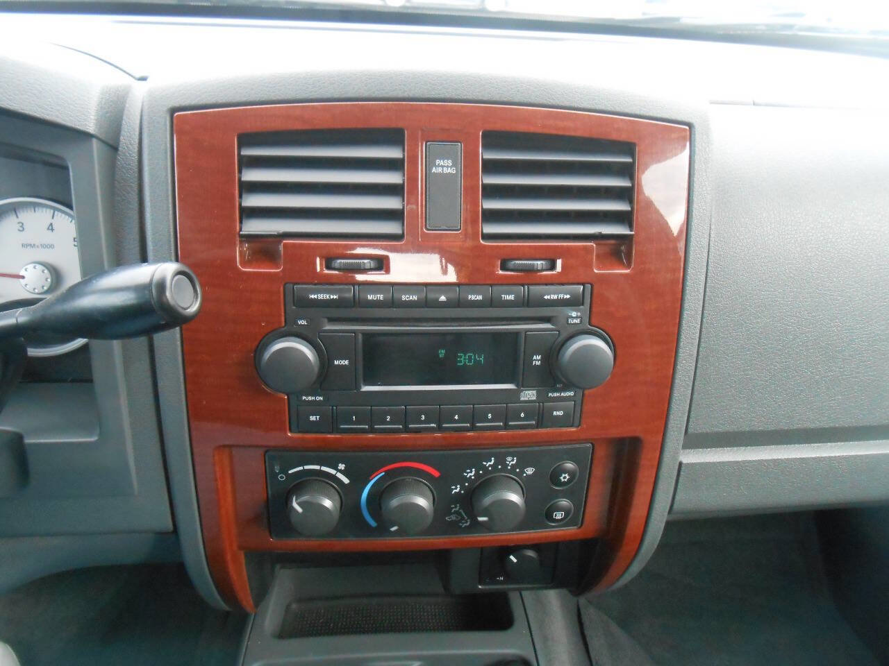 Used 2005 Dodge Dakota SLT image 12