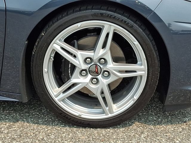 Used 2020 Chevrolet Corvette Stingray Premium Cpe w/ 3LT Preferred Equipment Group RWD image 23