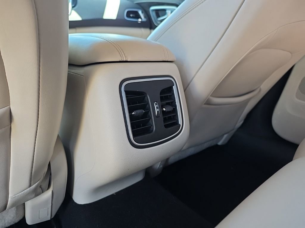 Used 2016 Chrysler 200 C w/ Navigation & Sound Group I AWD/4WD image 12