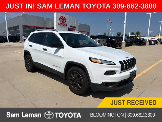Used 2014 Jeep Cherokee Latitude FWD image 1
