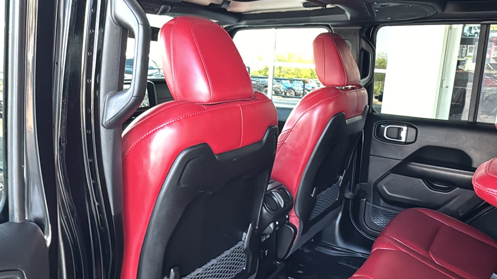 Used 2024 Jeep Wrangler Unlimited Rubicon 392 AWD/4WD image 17