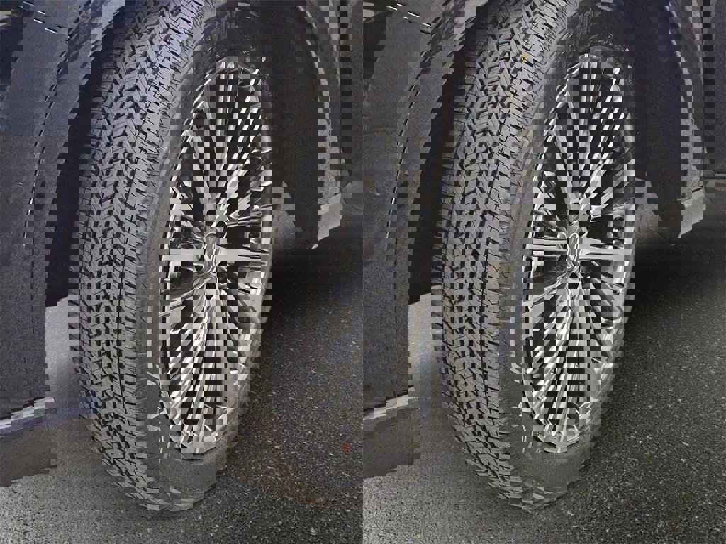 New 2026 Lexus RX 450h AWD image 35