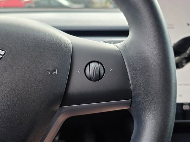 Used 2018 Tesla Model 3 Long Range image 16